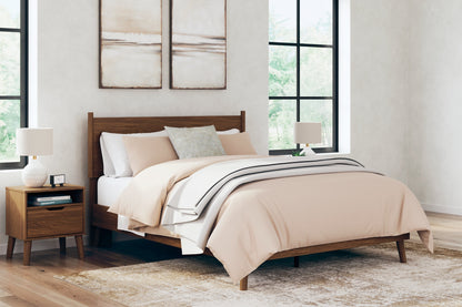 Fordmont Queen Panel Bed