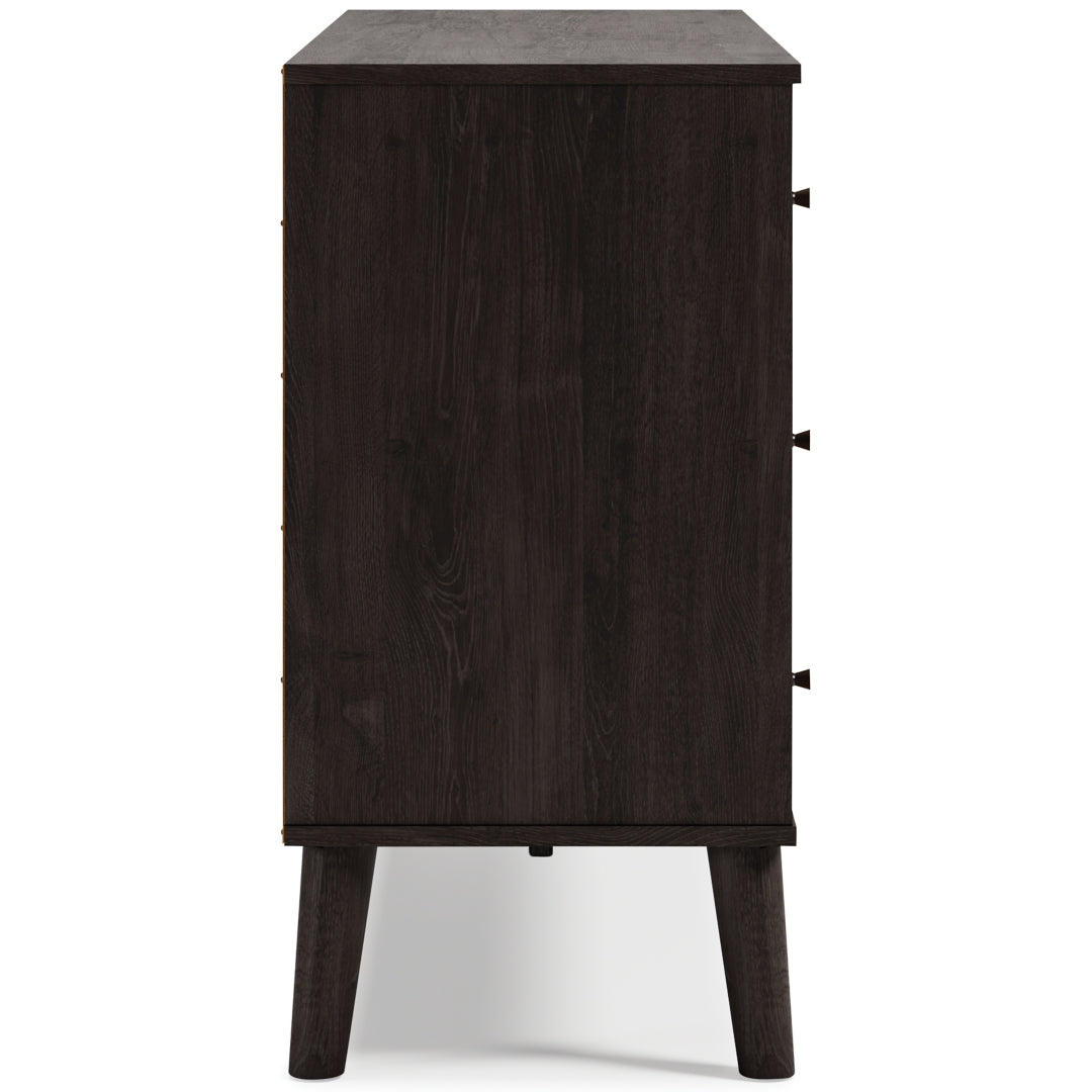 Piperton Six Drawer Dresser