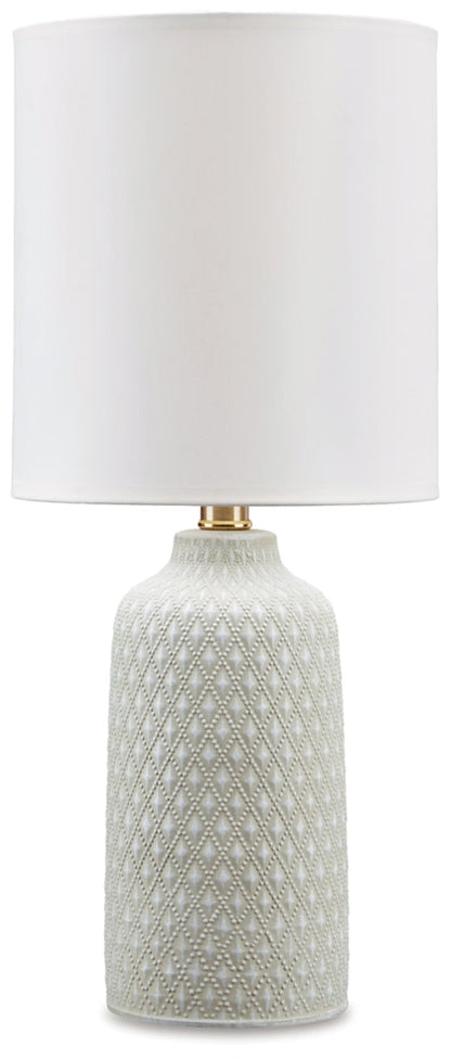 Donnford Ceramic Table Lamp (1/CN)