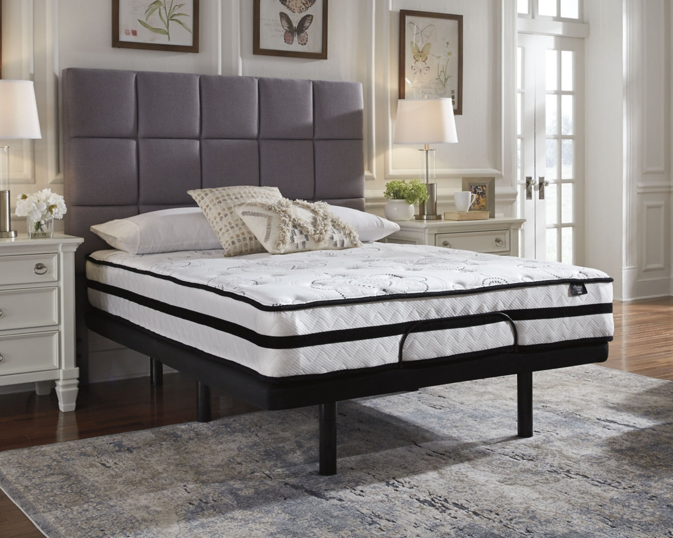 Chime 10 Inch Hybrid 10 Inch Hybrid Mattress with Foundation