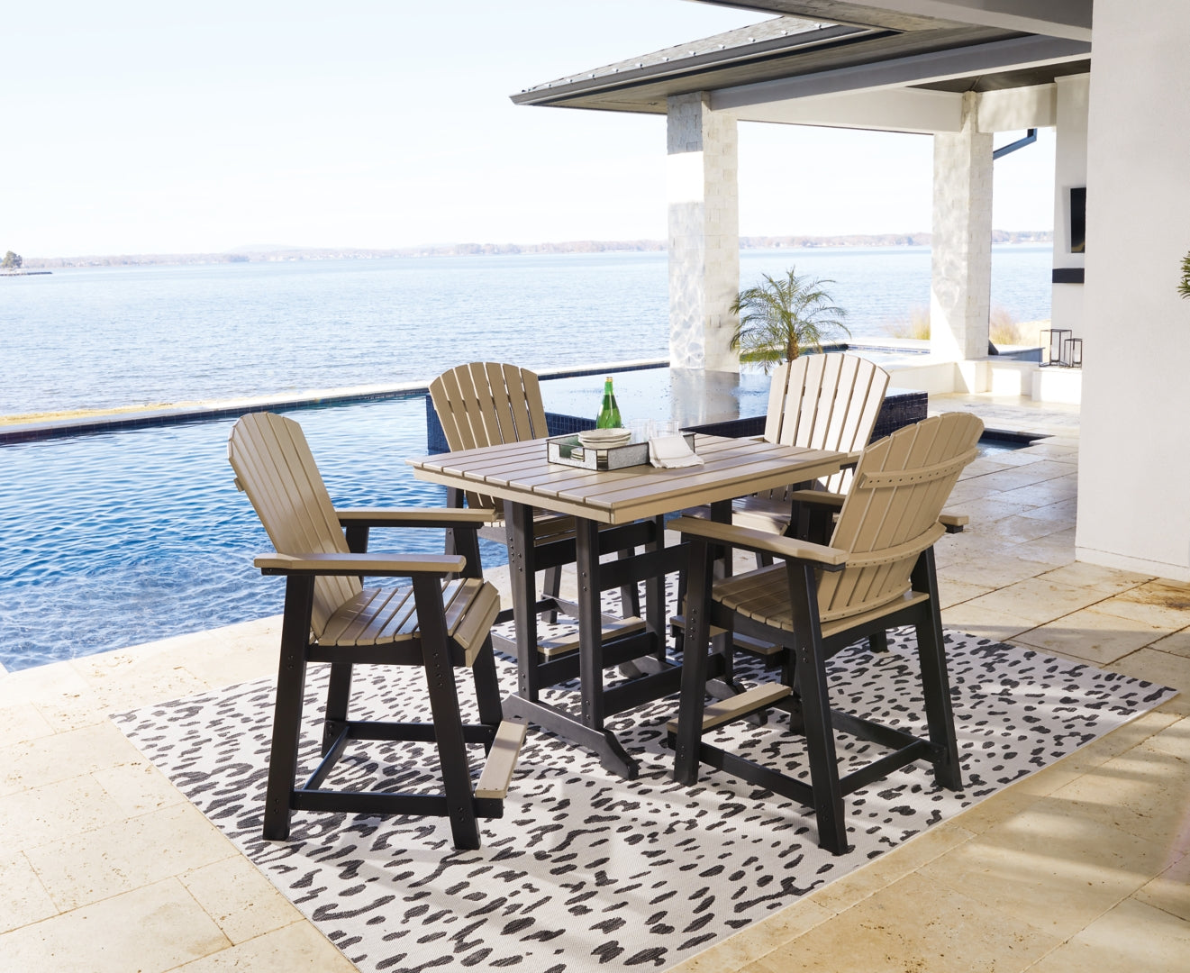 Fairen Trail Outdoor Bar Table and 4 Barstools