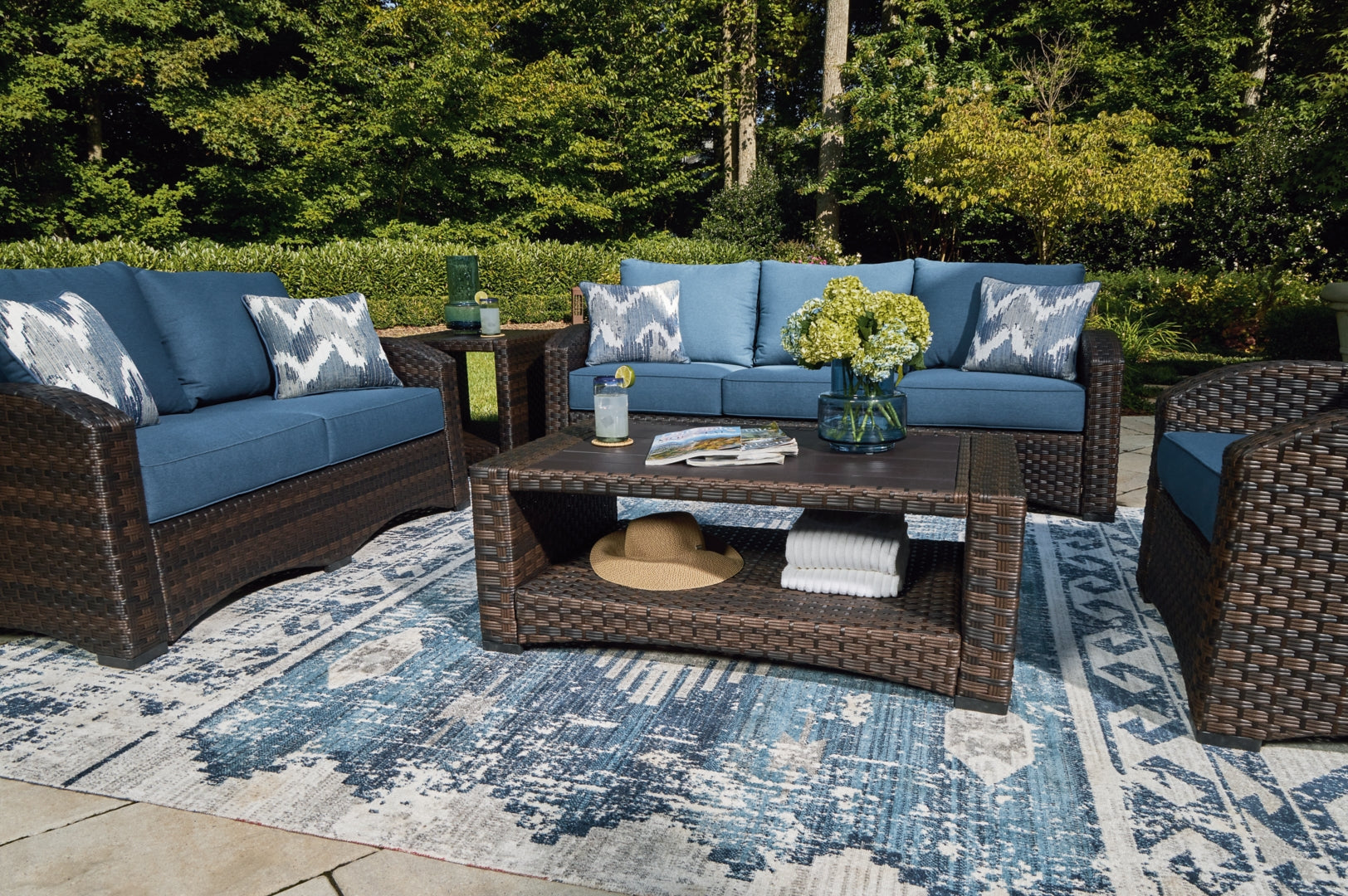 Windglow Outdoor Loveseat and 2 Chairs with Coffee Table