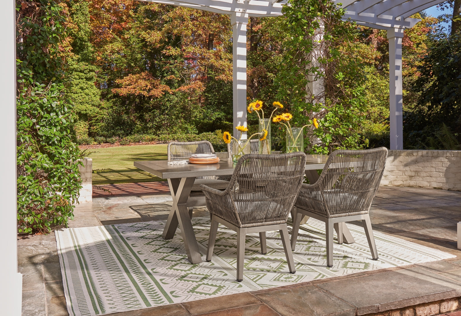 Beach Front Outdoor Dining Table and Chairs