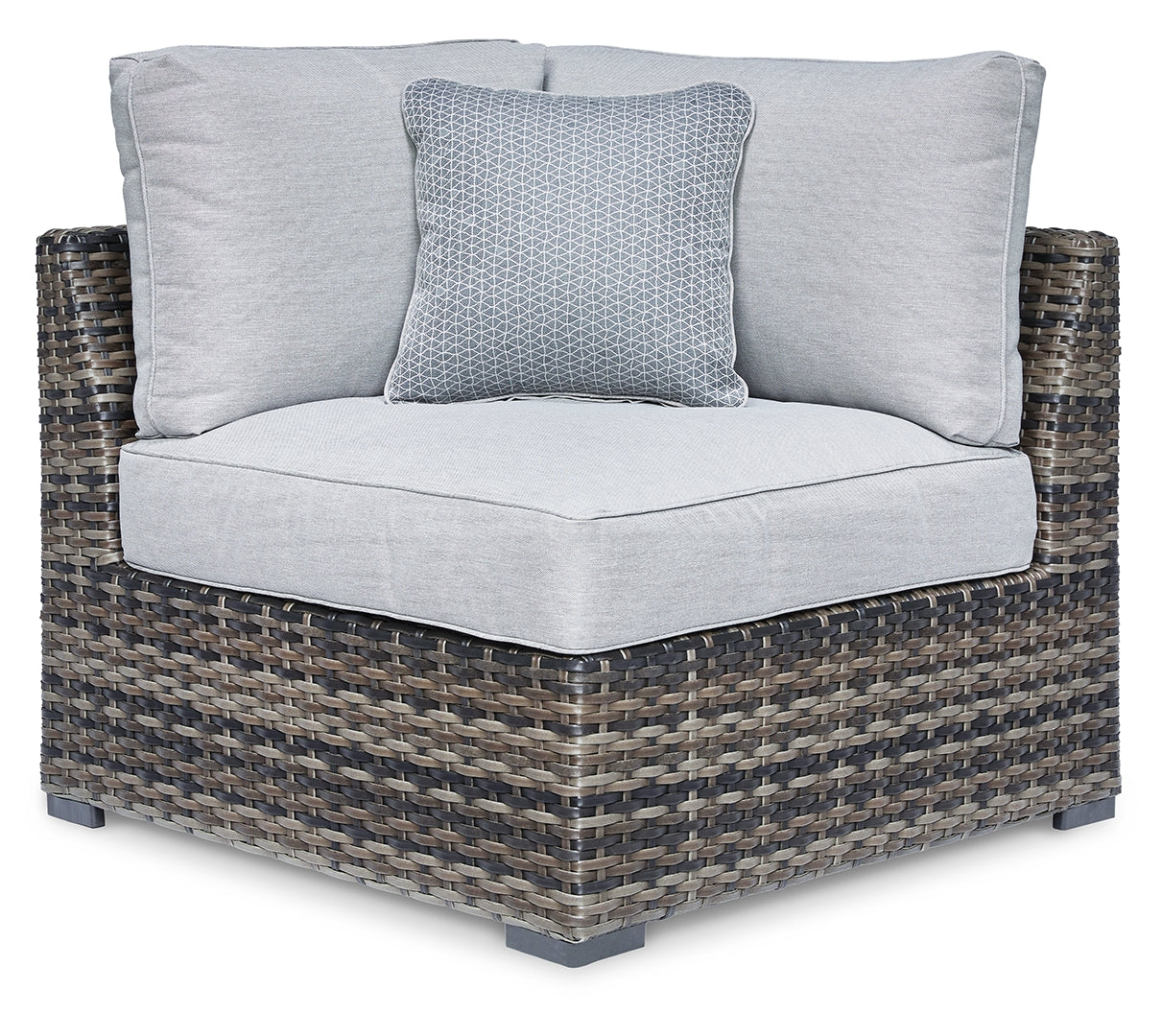 Harbor Court 3-Piece Outdoor Sectional with Ottoman