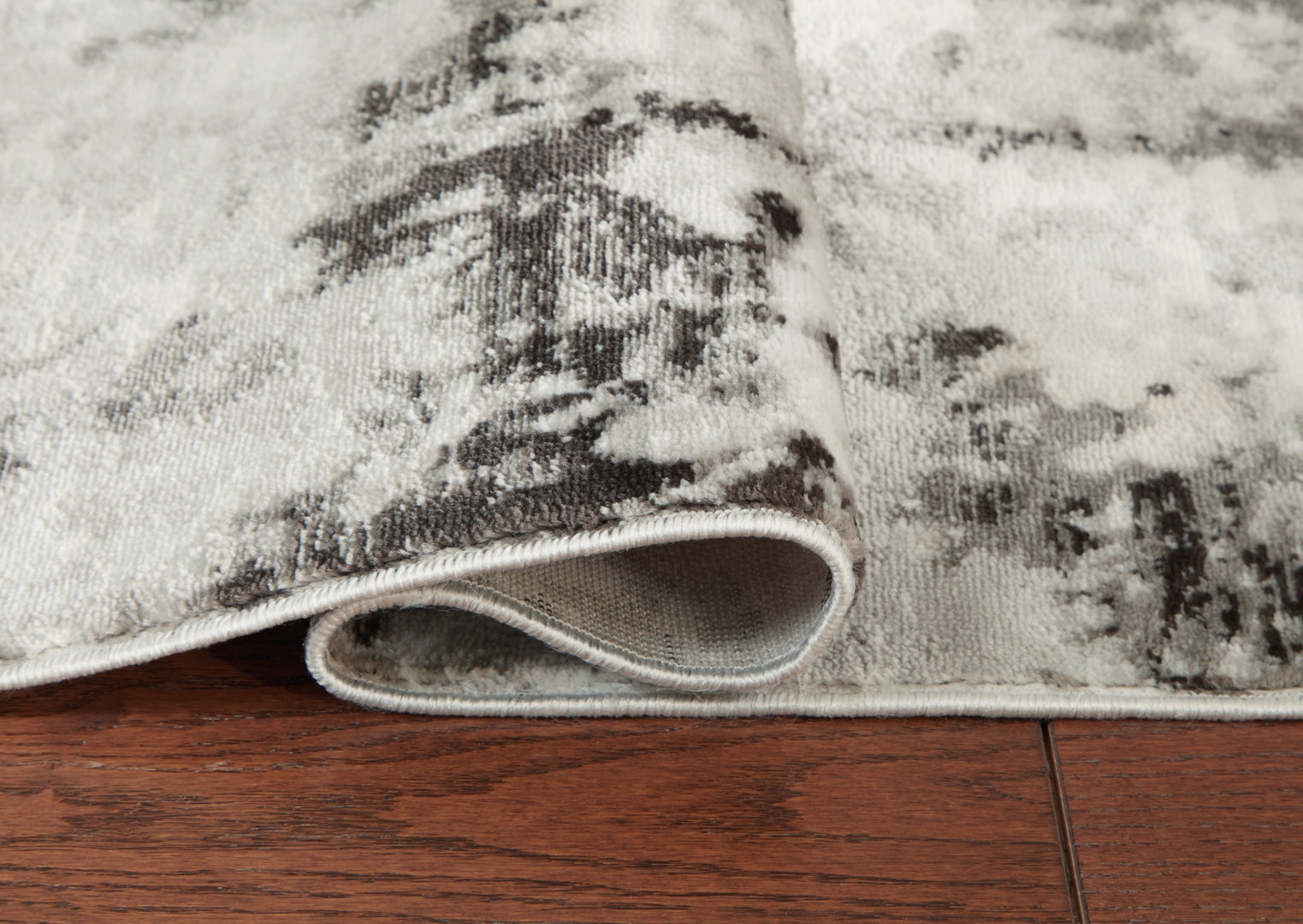 Greyland Large Rug