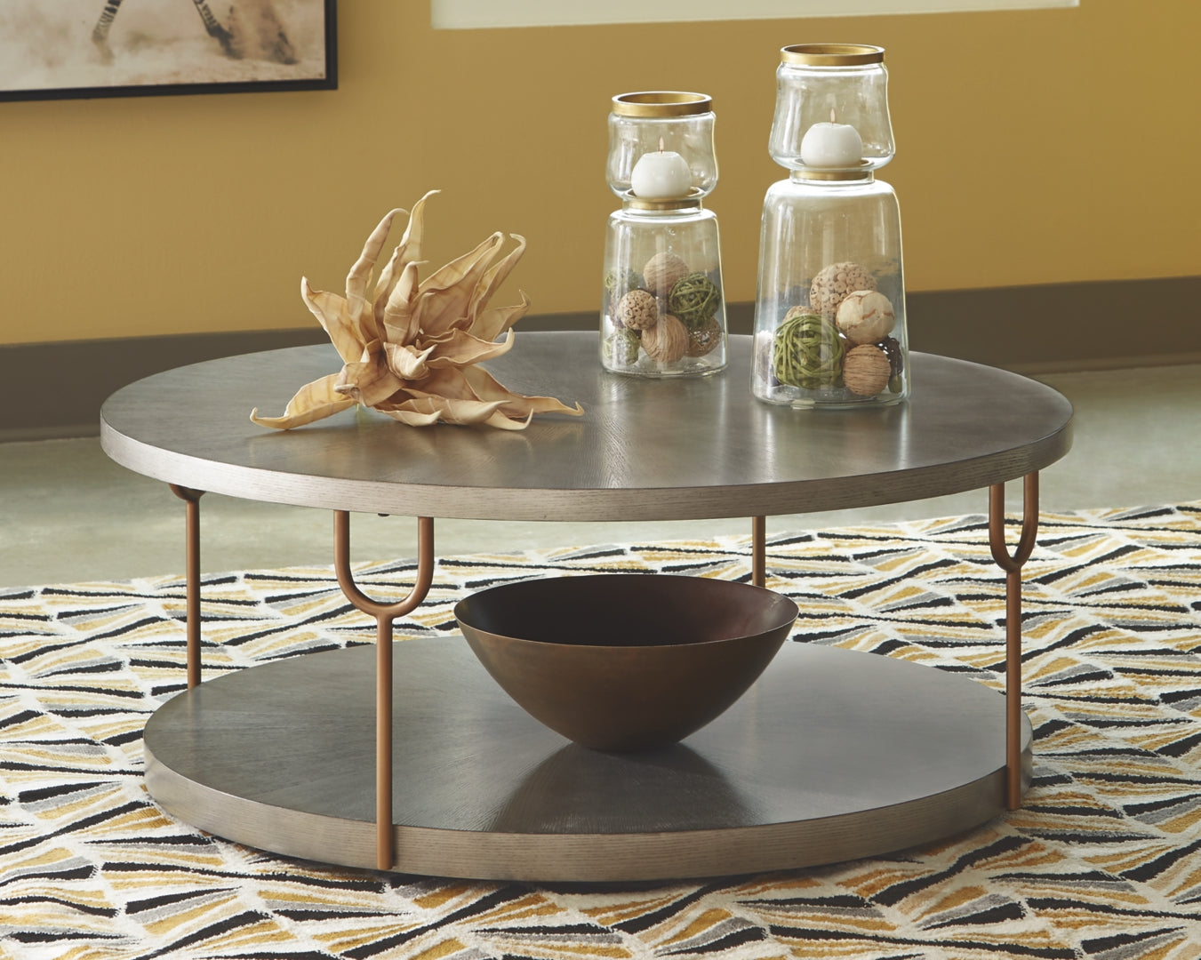 Ranoka Round Cocktail Table